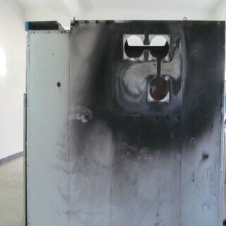 濕氣太重，導(dǎo)致開(kāi)關(guān)柜爆裂！