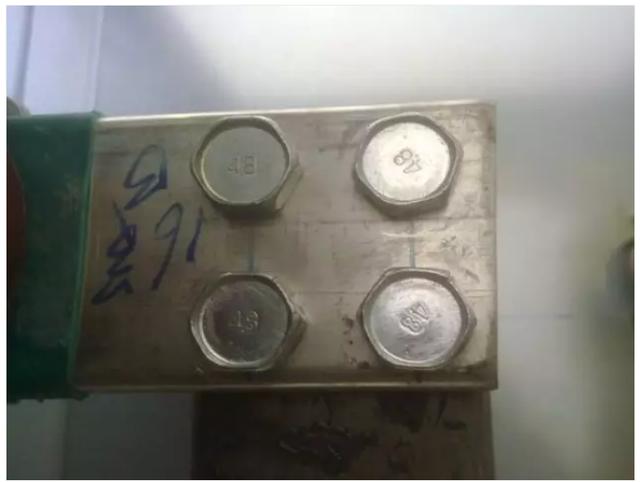 高壓開(kāi)關(guān)柜安裝過(guò)程及注意事項(xiàng)詳細(xì)說(shuō)明，有插圖，非常實(shí)用！