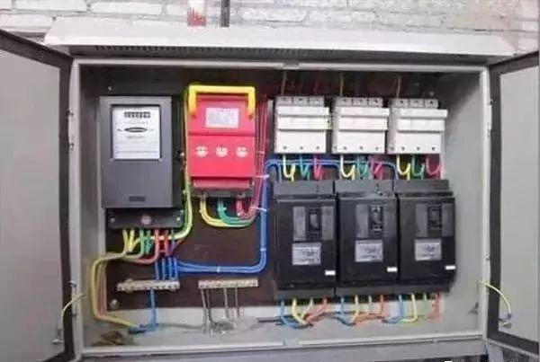 配電柜型號(hào)和內(nèi)部結(jié)構(gòu)分析，一篇文章就足夠了！