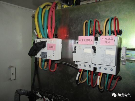 《建筑電氣工程施工質(zhì)量驗收規(guī)范》GB50303-2015 配電箱(機柜)安裝詳細說明！