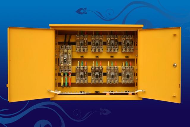 如何配置施工臨時(shí)用電配電箱(機(jī)柜)？圖片和文本的詳細(xì)分析！施工人員必需的