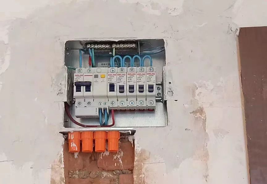 在安裝配電箱之前，這個(gè)細(xì)節(jié)不能馬虎。